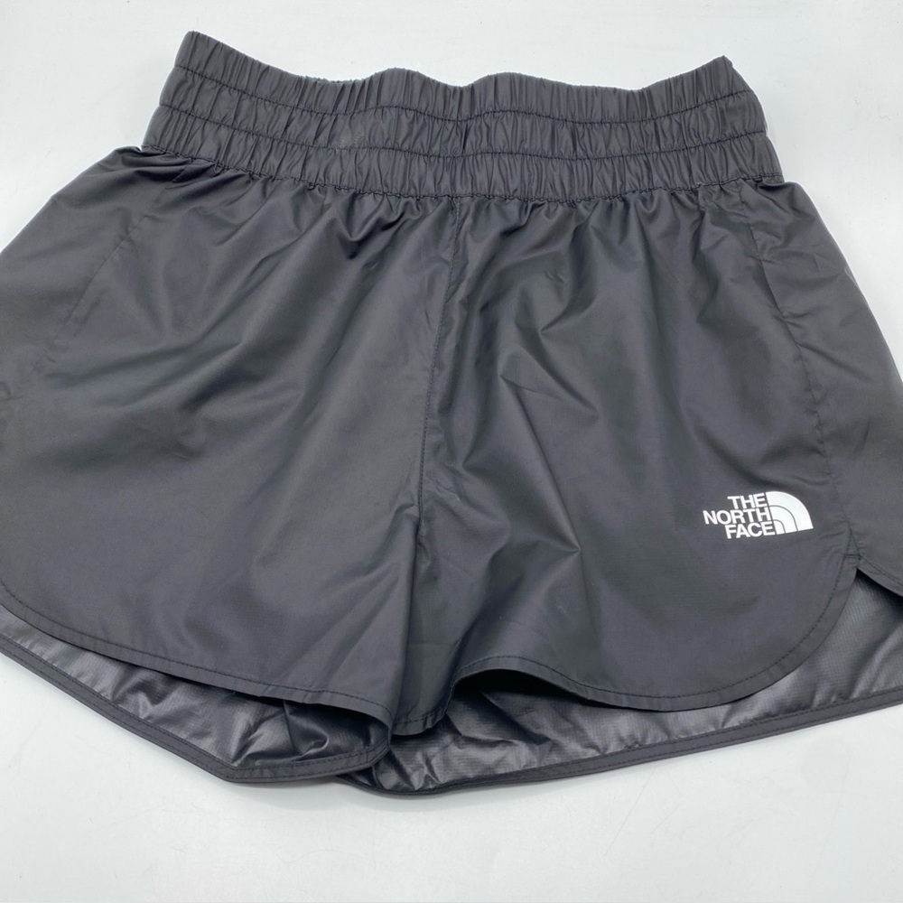 The North Face Shorts Never Stop WVN Teen  XL Black Extra Large Running Athletic